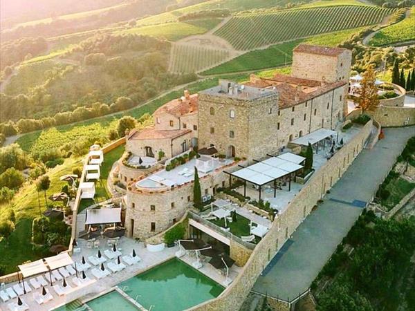 Castello di Velona - The Leading Ho...