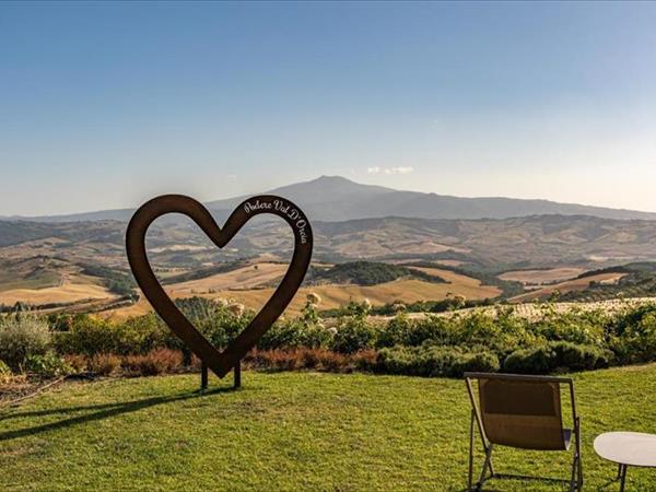 Podere Val D’Orcia - Tuscany Equest...