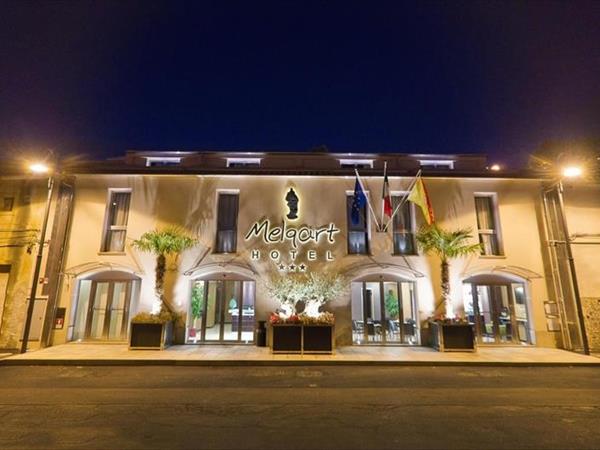 Melqart Hotel