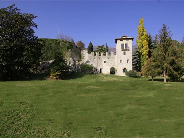 Castrum di Serravalle