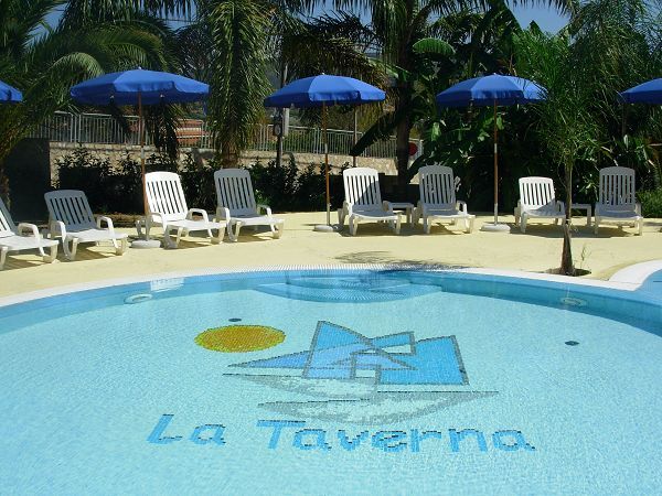 Residence Hotel La Taverna