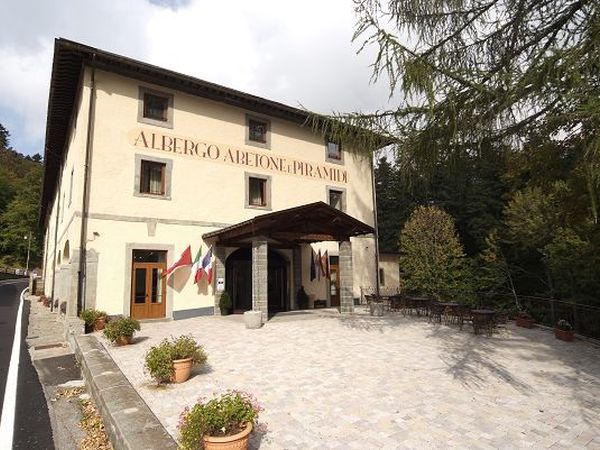 Albergo Abetone e Piramidi