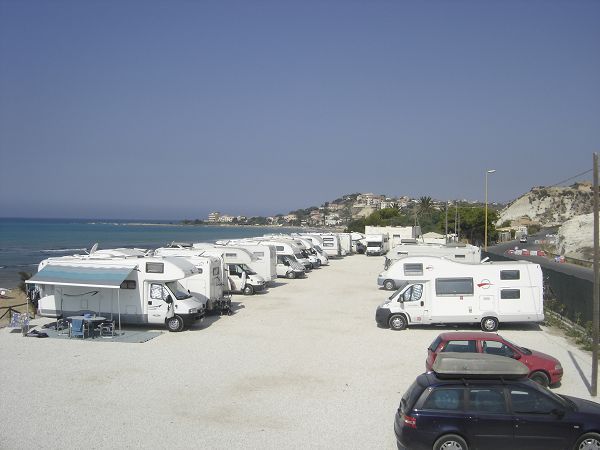 Area Sosta Camper Punta Piccola Par...